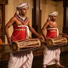 Kandyan Dance & Drumming